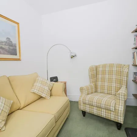 Applegarth Scarborough