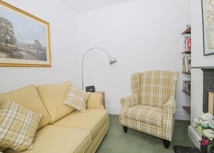 Applegarth Scarborough